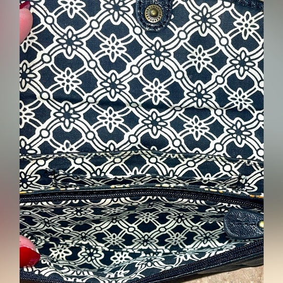 NWT Fossil Talita Flap Clutch Blk Leather Etched Embroidered Wallet Floral Liner - Picture 10 of 13